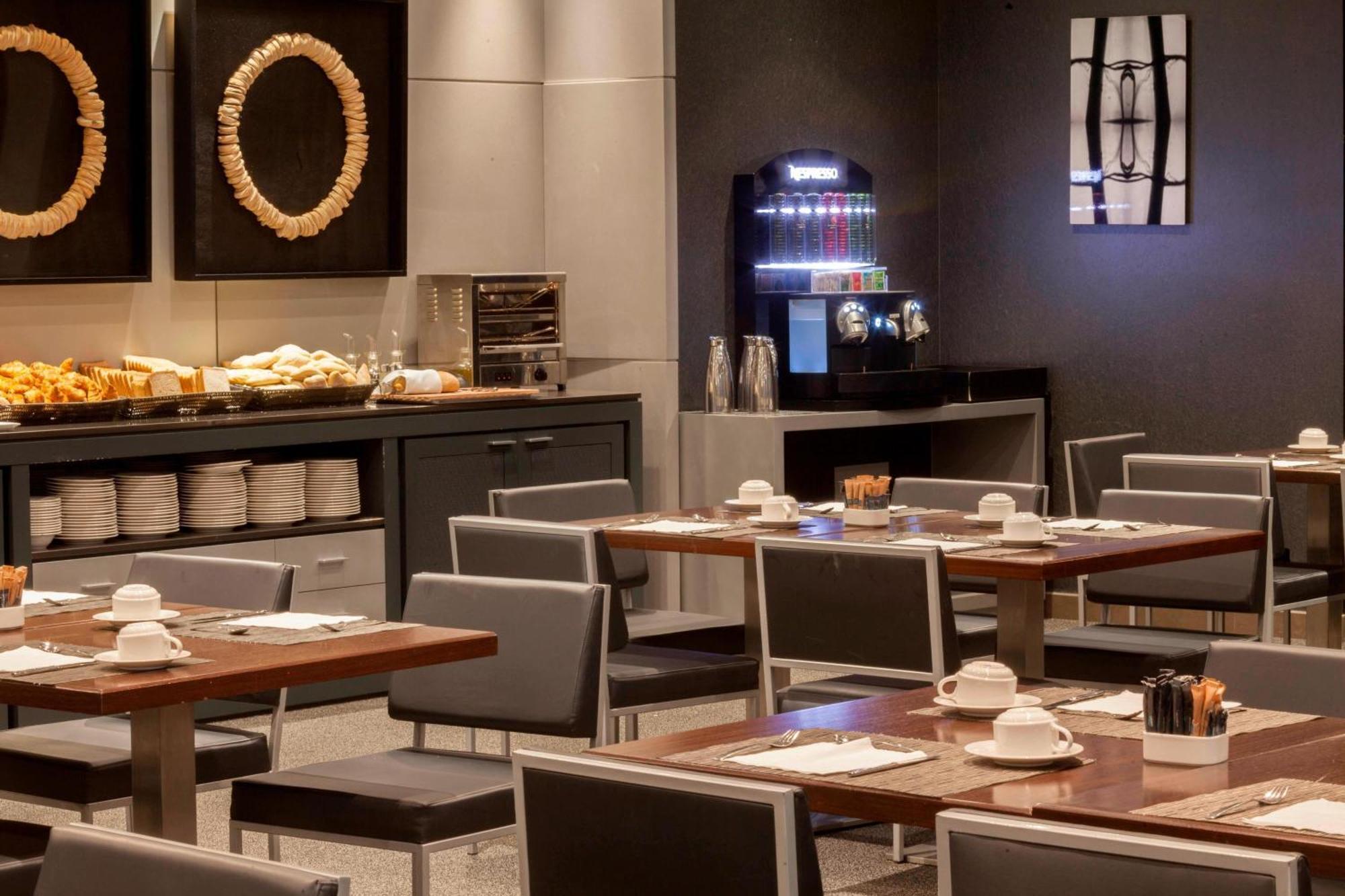 Ac Hotel Gijon By Marriott Zewnętrze zdjęcie